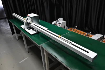 Macchina Avvolgitrice + Trafilatura a Doppio Lato JW-303KL-1m Thumb