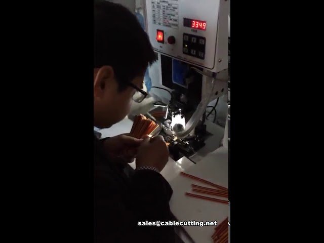 Crimpatrice automatica per terminali di cavi a nastro: precisione e affidabilità