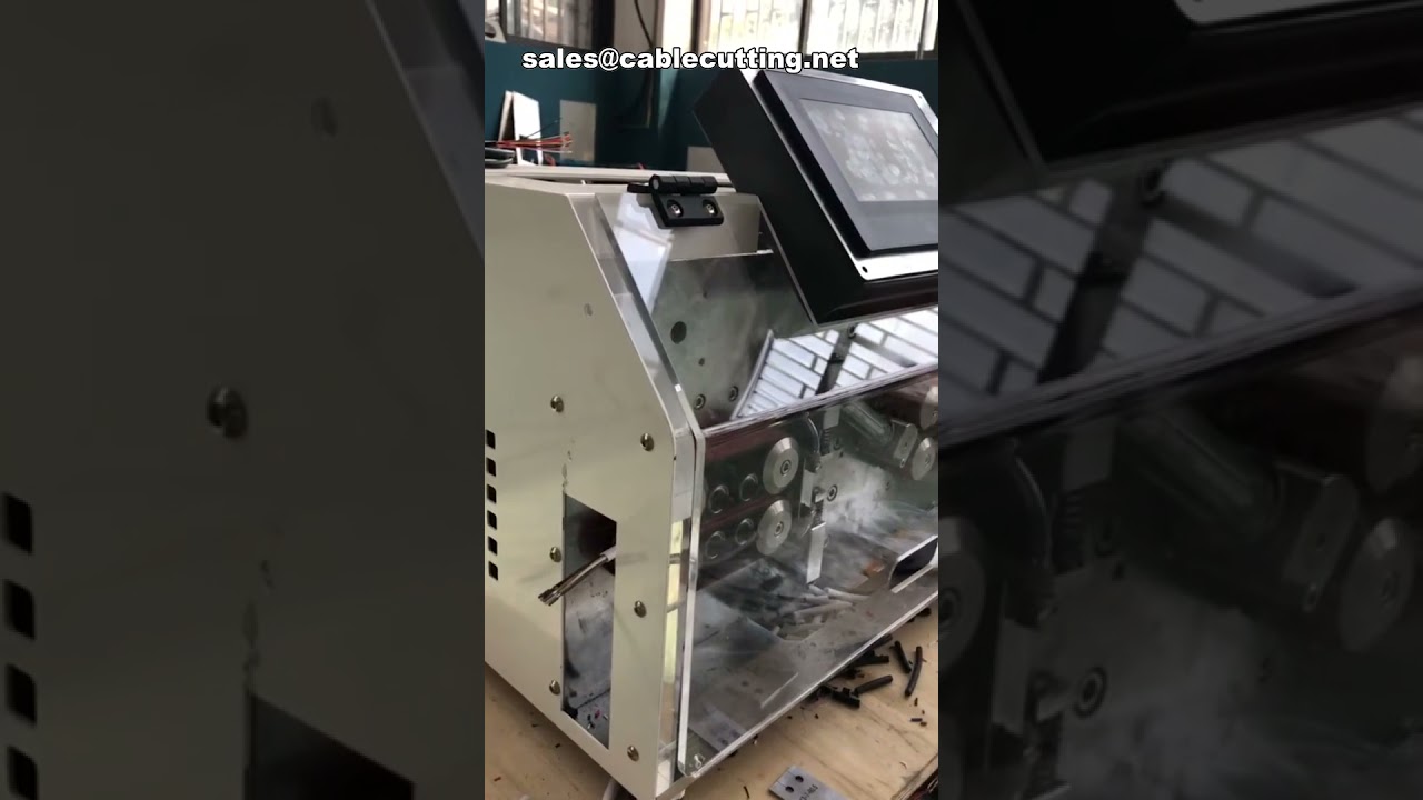 Macchina spellafili, taglio e pelatura per cavi piatti e tondi fino a 30 mm² - Ideale per lavorazione industriale