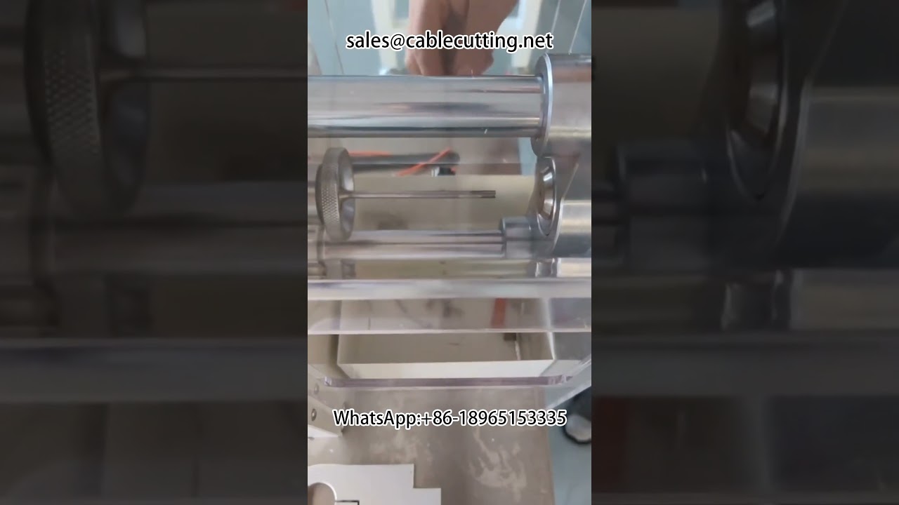 Taglio semiautomatico rete metallica schermante per cablaggio EV | Macchina di precisione