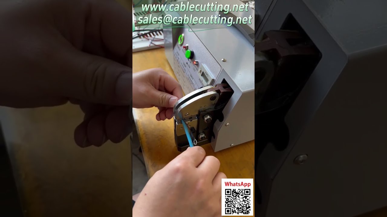 Crimpatrice Elettrica per Terminali: 0.25-70 mm² con Stampi Intercambiabili