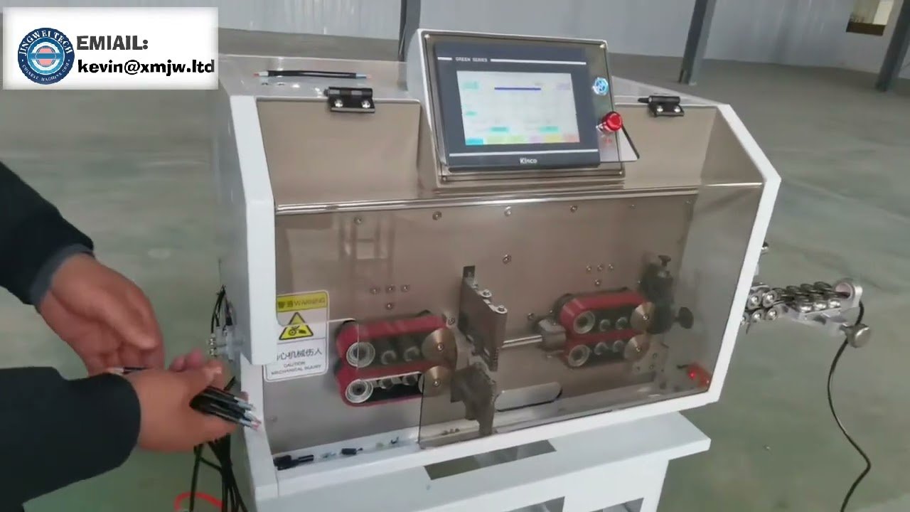 SW-Max150: Macchina spellacavi automatica a doppia estremità per cavi di potenza – Taglio cavi energia rinnovabile