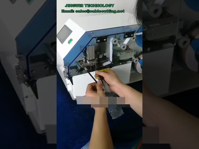 Avvolgitrice automatica per cavi schermati con lamina di rame e alluminio