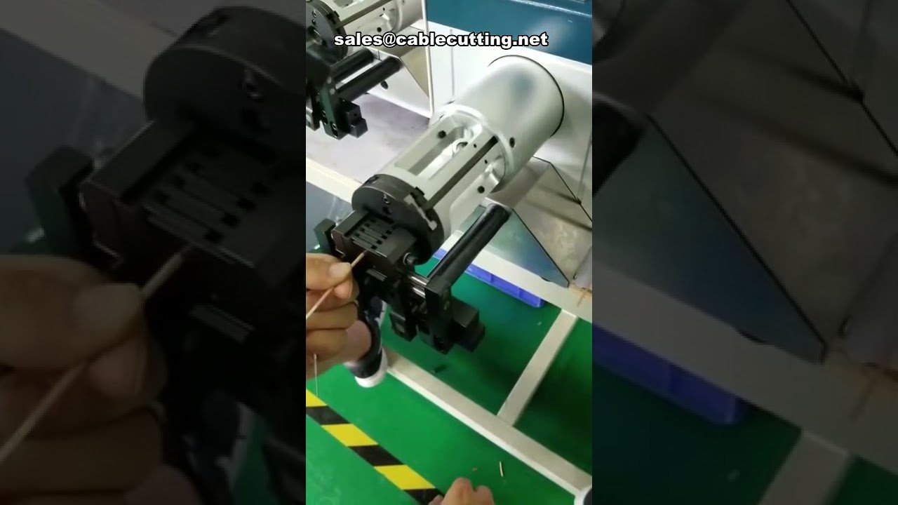 Spelacavi coassiali RG316 – Macchina professionale per cavi coassiali