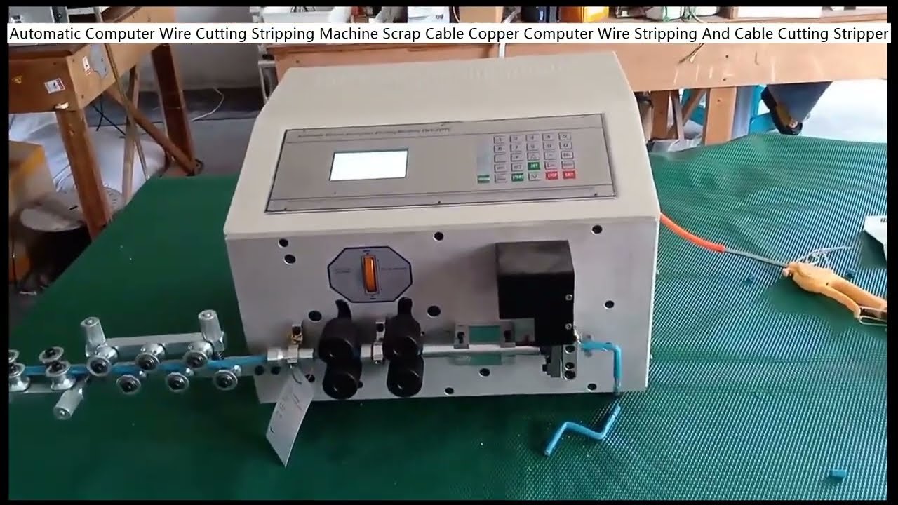 Macchina Automatica per Taglio e Spellatura Cavi Computer