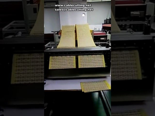 Macchina automatica per taglio film statico – taglio film conduttivo, tessuti per bagagli e materiali industriali