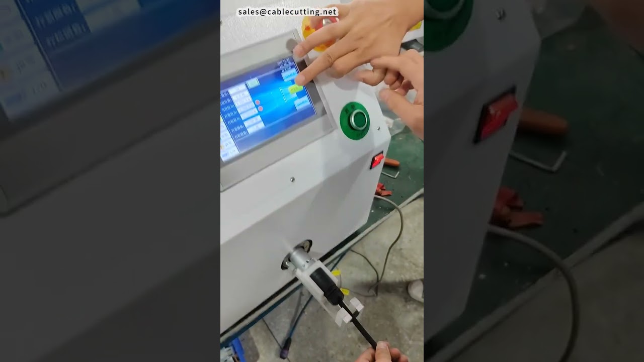 Macchina automatica per avvitare dadi con controllo di coppia: prevenzione danni #automazione #fabbrica