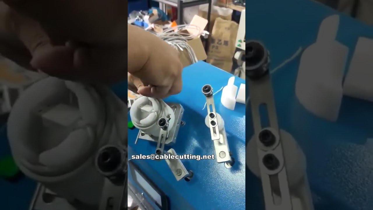 Macchina avvolgicavo e legacavi per iPhone WPM-K287 | Automazione industriale