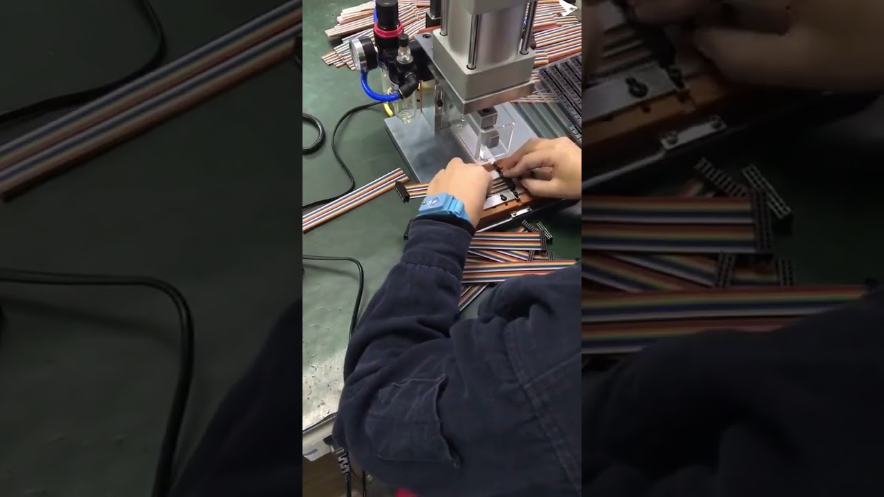 Pressatrice per Fasci Cavi - Macchina Professionale per Cablaggi #macchina #spellacavi #fabbrica