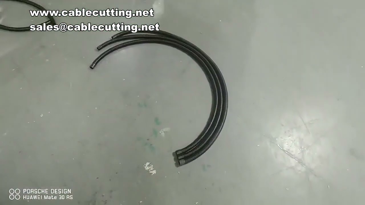 Macchina tagliatubi a soffietto, tagliatubo per tubi flessibili, taglio tubi in PVC e gomma