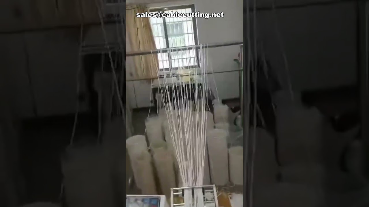 Macchina taglia-elastici per mascherine: taglio cinghie e clip nasale in alluminio