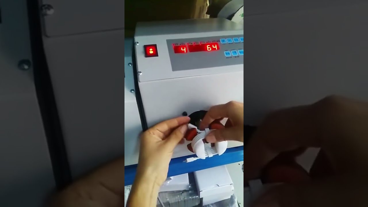Video reale: Macchina automatica per smistamento e avvolgimento cavi - Funzionamento in diretta #macchina #spelacavi