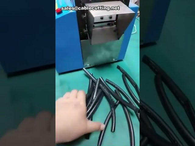 Macchina per taglio tubi in gomma, etichette e PVC | Taglio di precisione automatico
