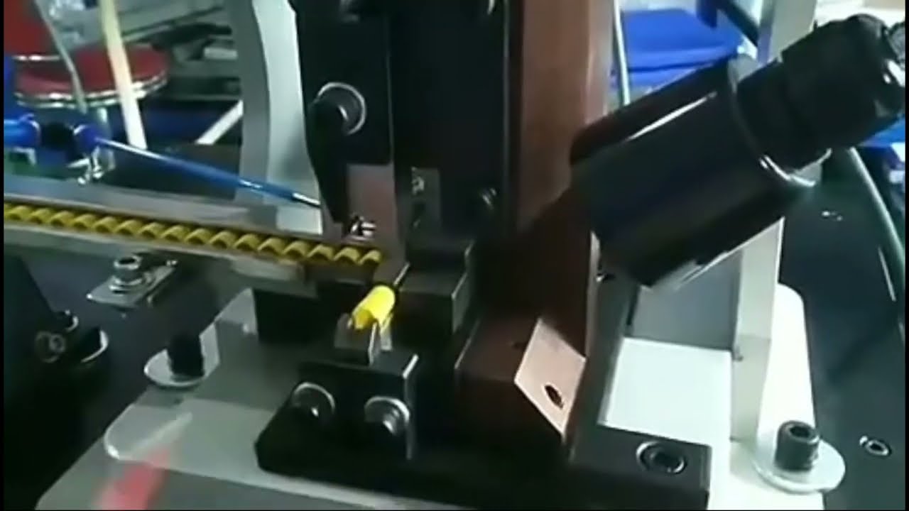 Crimpatrice automatica per terminali cavi e tubi isolati - Piastra vibrante 2-4t
