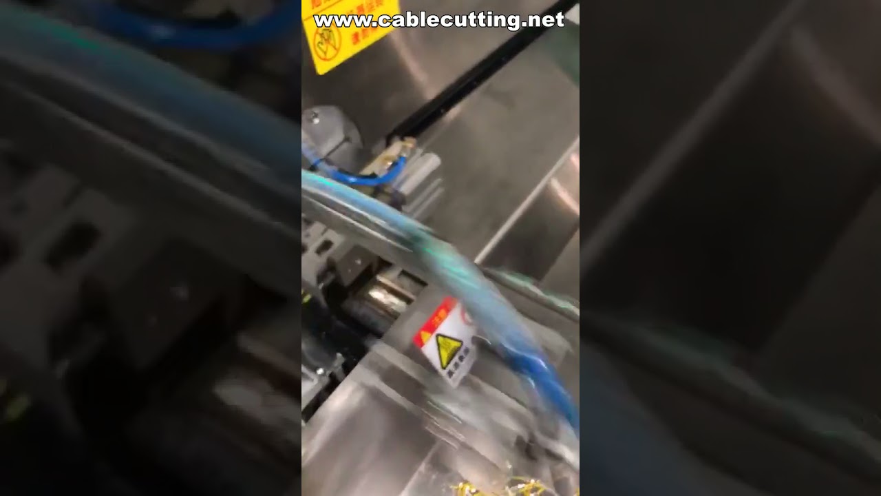 Macchina per Stagnatura e Crimpatura Terminali – Automazione di Precisione
