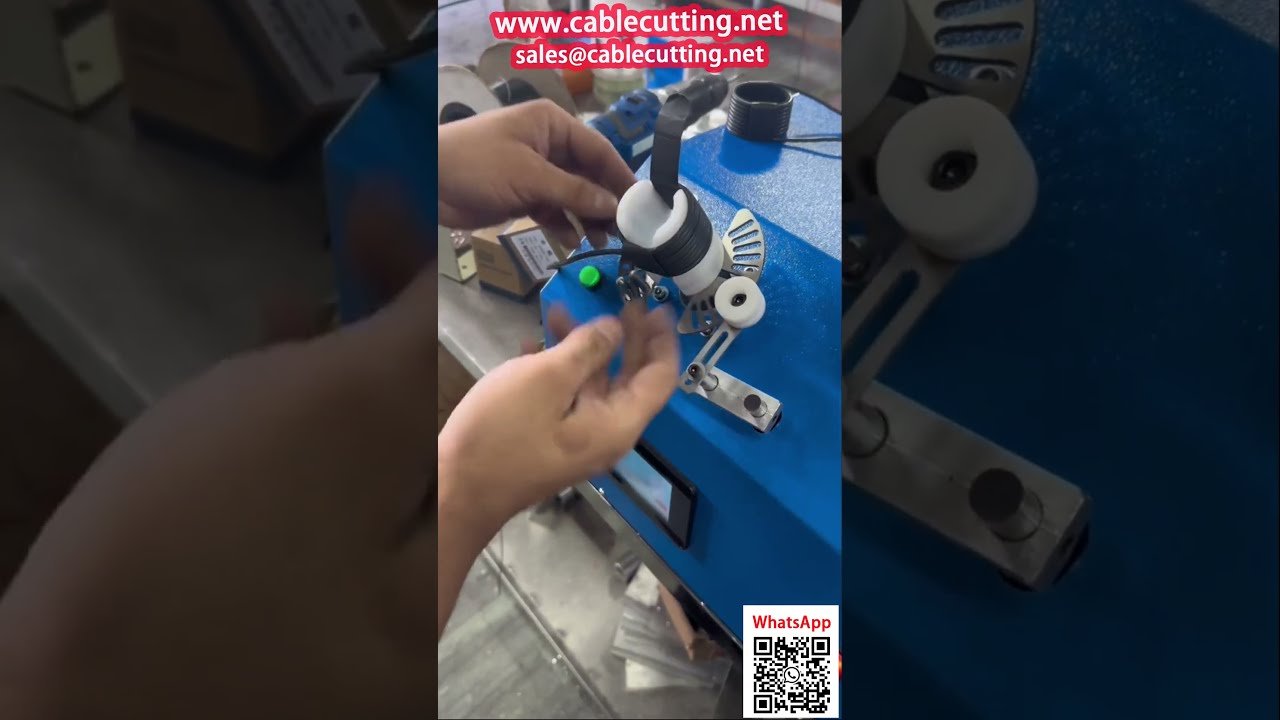 Avvolgitrice Automatica per Cavi di Ricarica e Dati - Imballaggio su Cartoncino