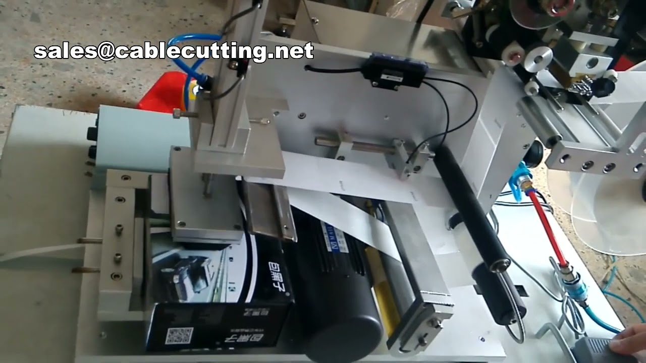 Macchina etichettatrice manuale per bottiglie quadrate - Stampa e applicazione etichette su superfici piane