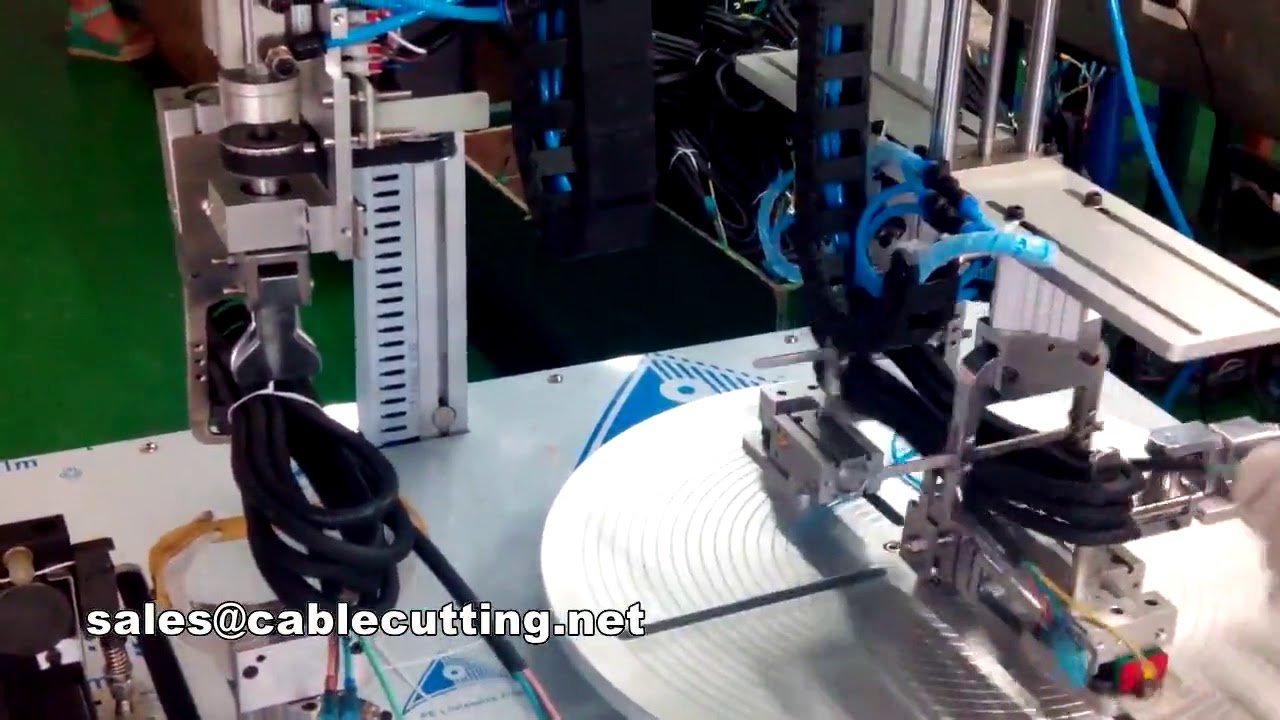 Avvolgitore automatico per cavi elettrici di grandi dimensioni - Macchina legacavi tipo 8