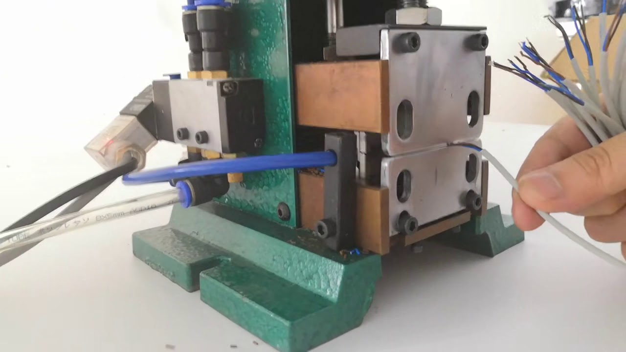 Macchina Spelafili Pneumatica Verticale - Modello 1