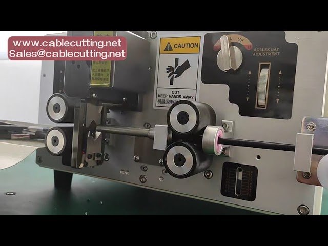 Macchina Spellacavi Automatica per Cavi di Rame - Taglio e Spellatura Precisa