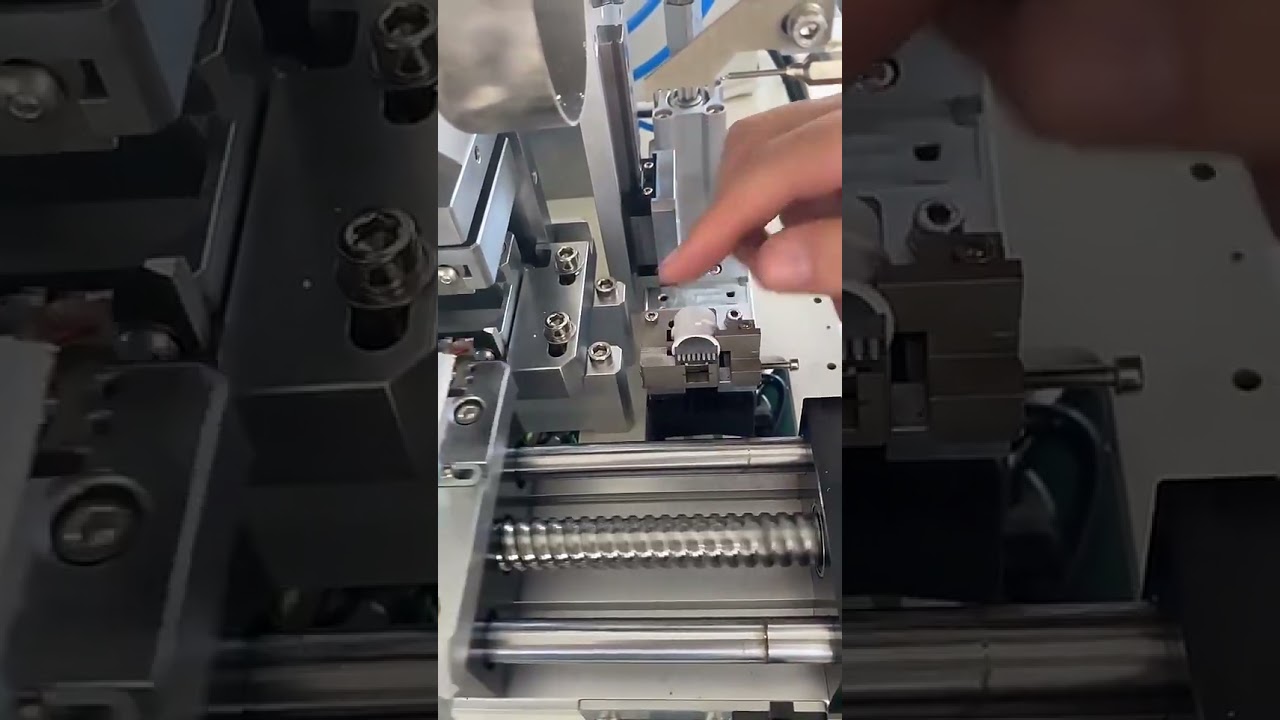 Macchina semi-automatica multifunzione: taglio, spelatura e saldatura cavi USB e dati