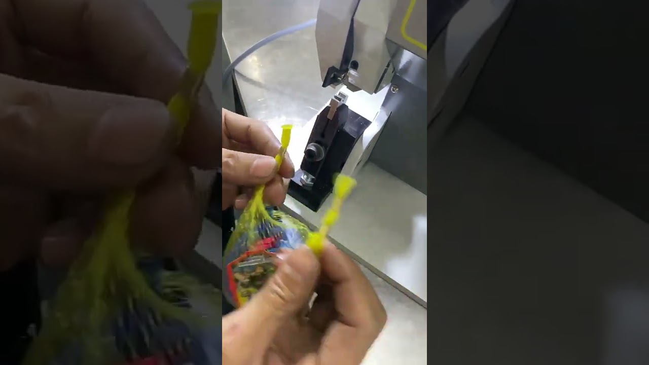 Macchina crimpatrice per giunzioni di cinghie in rame 3T - Pressatura, saldatura, rivettatura per cablaggi e cavi