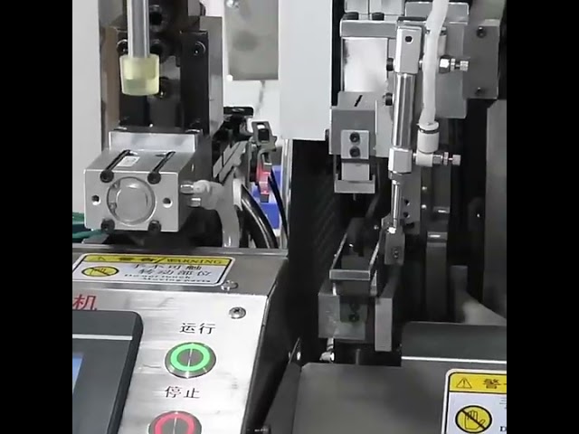 Macchina automatica per crimpatura e stagnatura a testa singola – stagnatura a immersione per connettori stagni