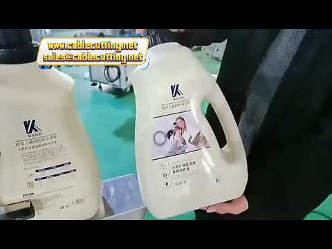 Etichettatrice automatica per bottiglie piatte – Applicatore etichette quadrate fronte-retro su plastica e vetro
