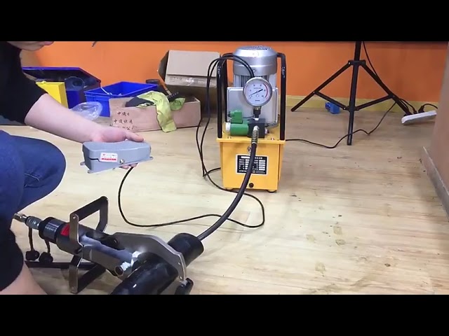 Pompa Idraulica Elettromagnetica 700A – Controllo a Pedale, 380V, 7L